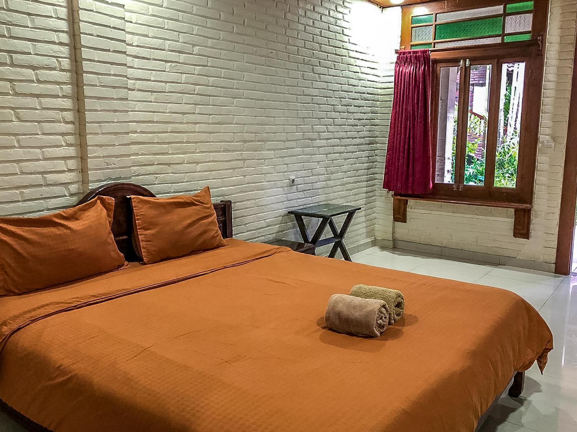 Arys Garden Hotel Yogyakarta Kültér fotó