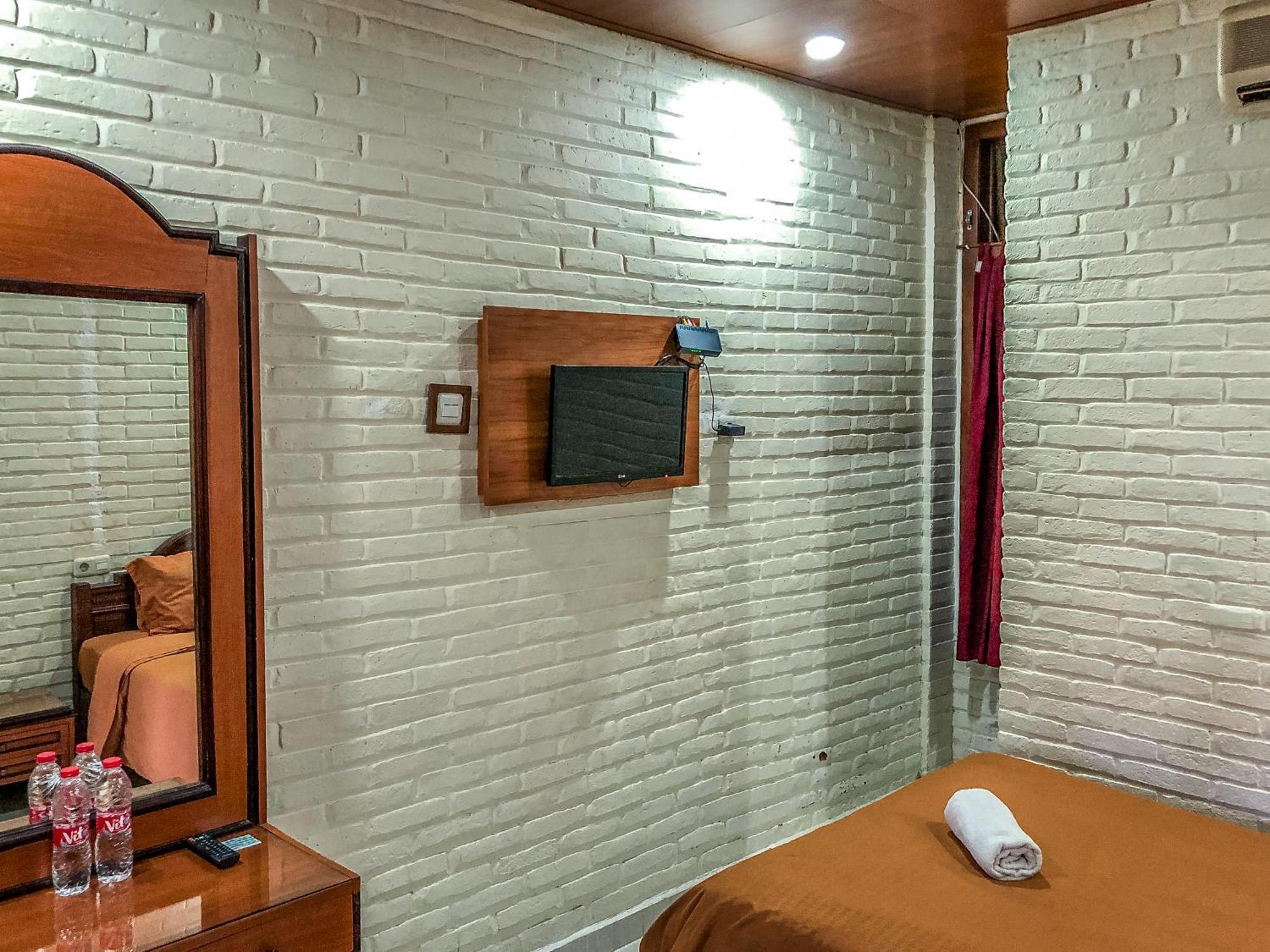 Arys Garden Hotel Yogyakarta Kültér fotó