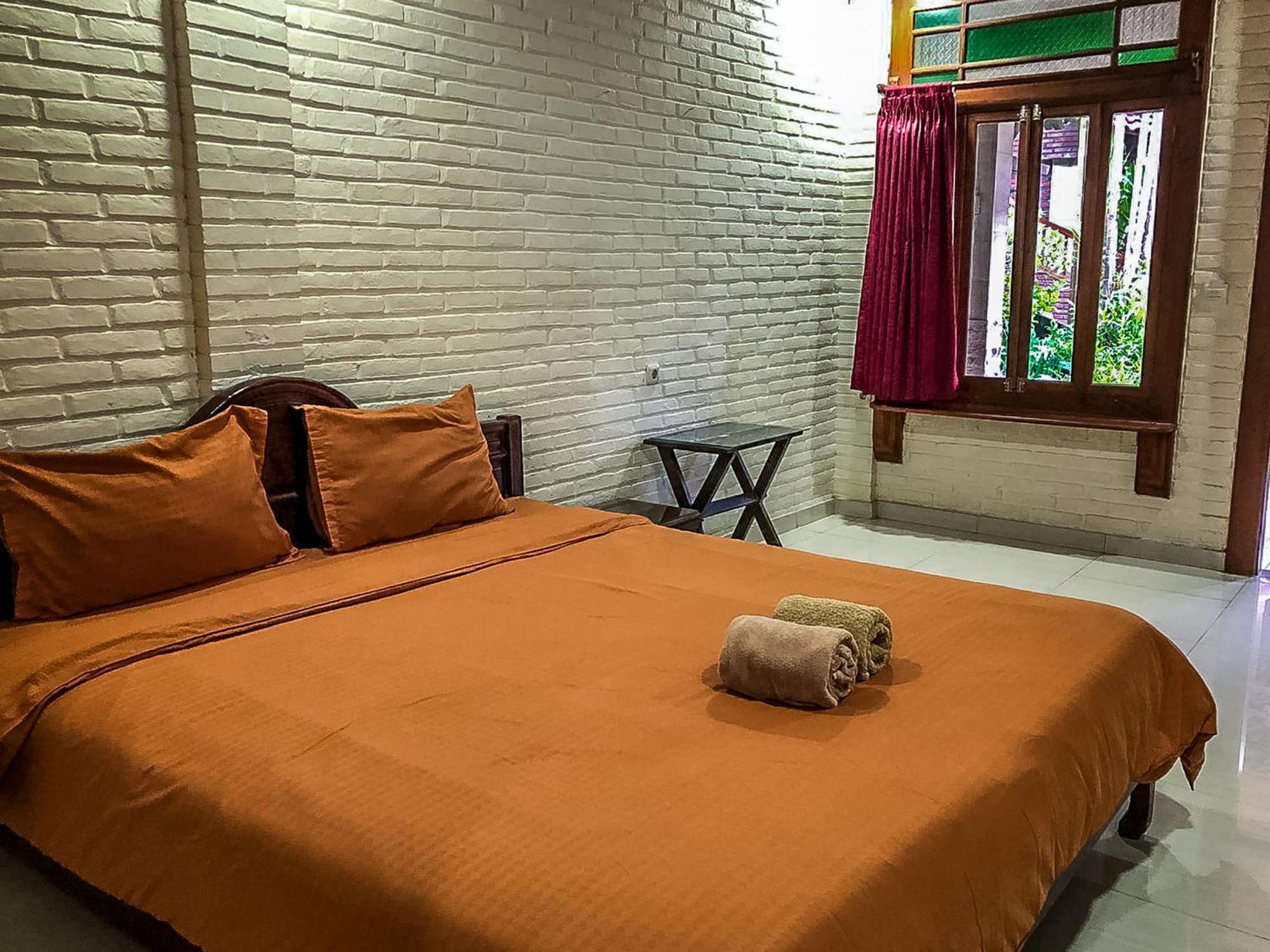Arys Garden Hotel Yogyakarta Kültér fotó